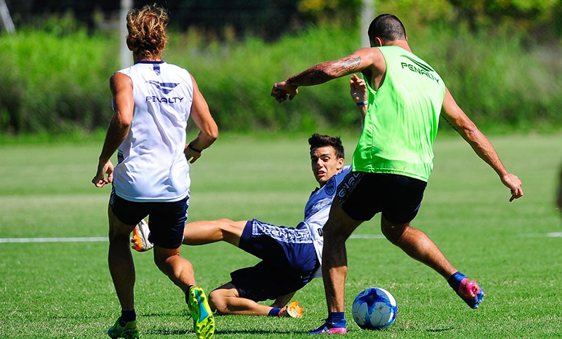 Gimnasia prepara el partido con Central y Alfaro no confirmó el 11
