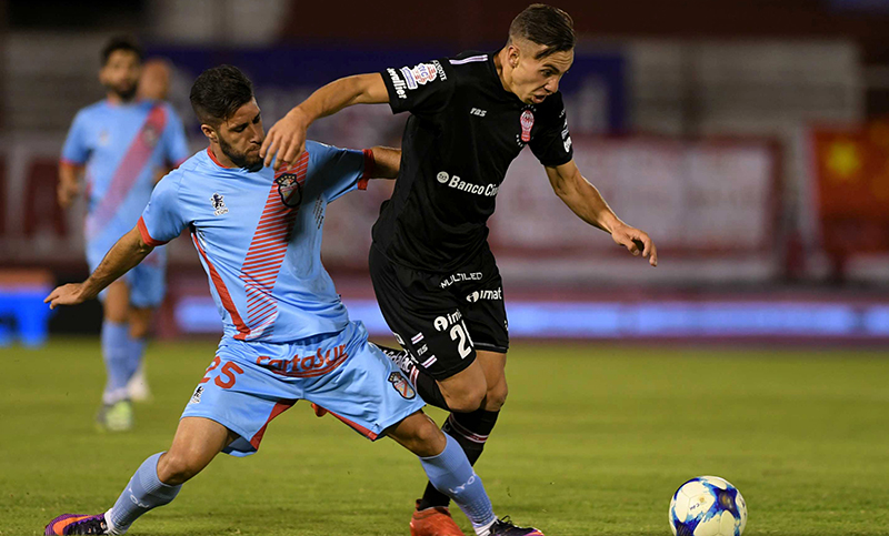 Arsenal volvió al triunfo y sueña con zafar del descenso
