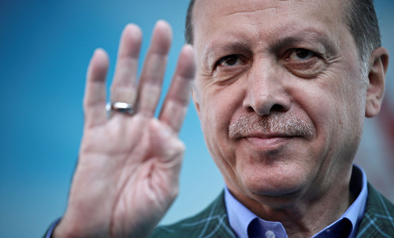 Una Turquía crispada y violenta decide entre democracia parlamentaria y presidencialismo