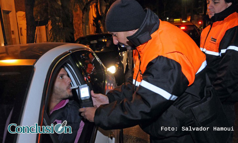 Unos 47 vehículos fueron remitidos al corralón por alcoholemia y narcolemia