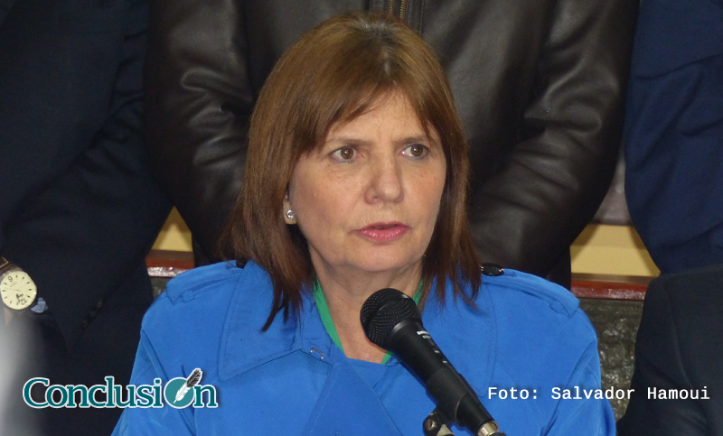 La ministra Patricia Bullrich visita la Cámara de Comercio de San Lorenzo