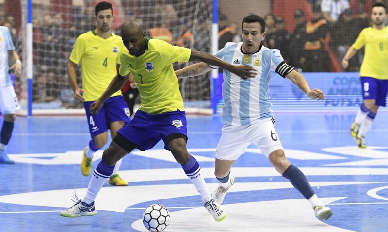 Brasil derrotó a Argentina en el alargue y se consagró campeón de América