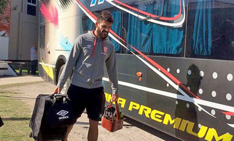 Estudiantes llega a Rosario, con una variante para enfrentar a Newell’s