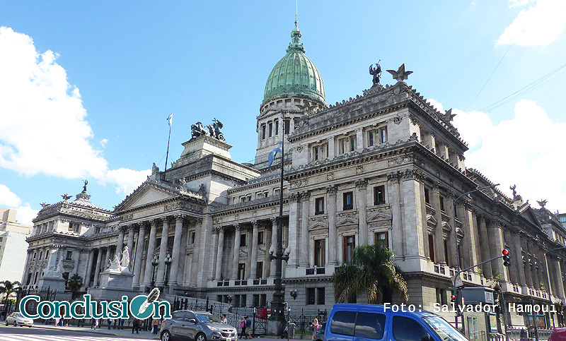 El Senado recibió el pedido de desafuero de Cristina Kirchner, Pichetto en problemas