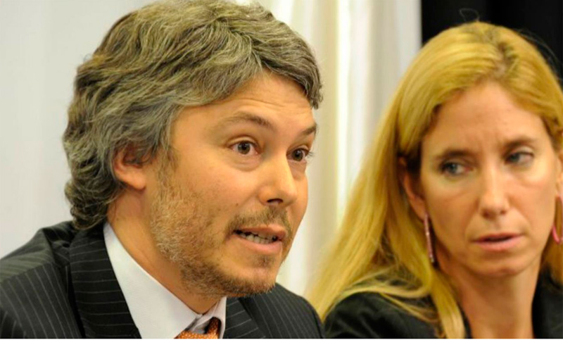 Afirman que el titular de la UIF tiene dinero en un paraíso fiscal