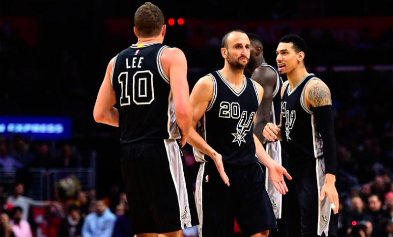 San Antonio cayó ante Memphis y la serie quedó 2-2