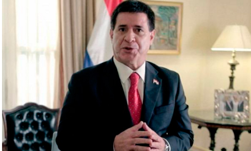 Cartes destituyó al ministro del Interior y al jefe de Policía tras la muerte de un joven