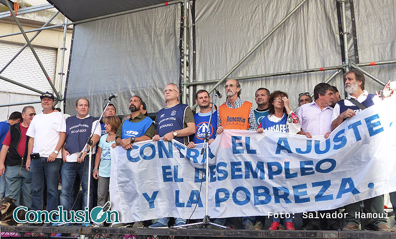 Paro general: gremios rosarinos se movilizaron con críticas al Gobierno