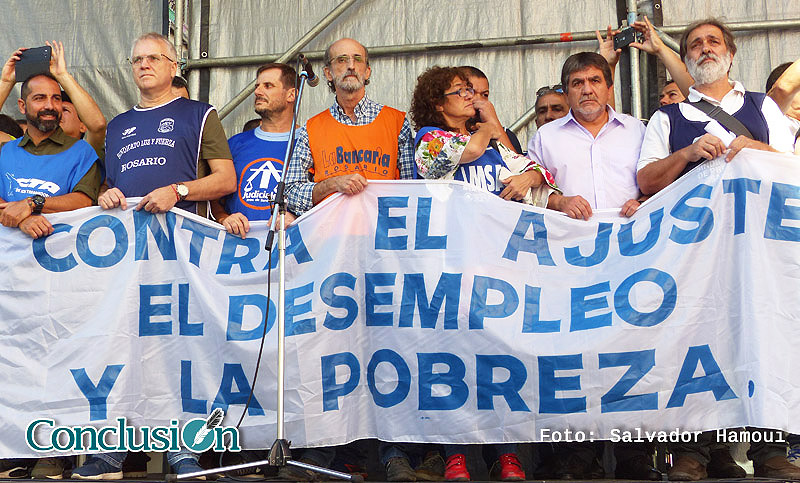 Paro general: gremios rosarinos se movilizaron con críticas al Gobierno