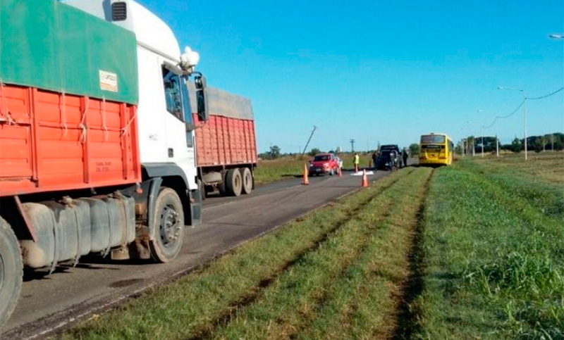 Tragedia vial: un muerto y un herido en dos choques en ruta 21