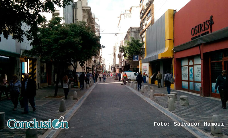 Liberan parte de calle Sarmiento al 700 pero para el paso peatonal
