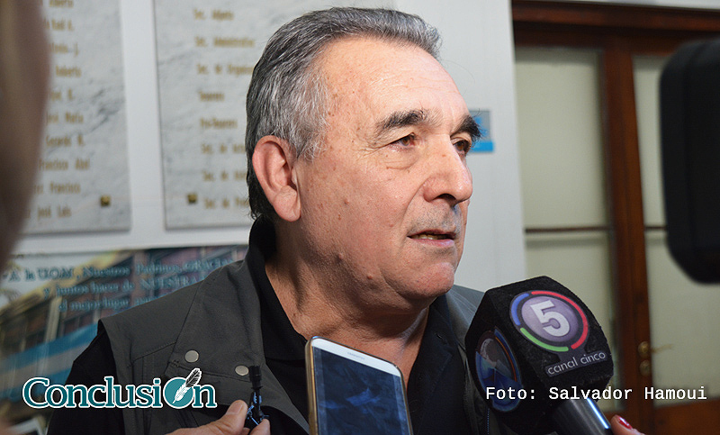 Schmid convocó a un acto en la CGT en repudio de la detención de Lula Da Silva
