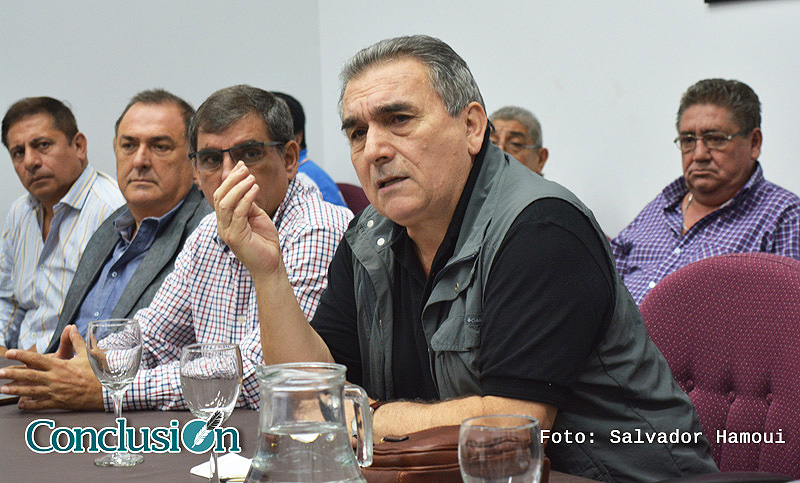 Schmid: «Con las causas judiciales contra gremialistas se busca «deslegitimar la demanda de los trabajadores»