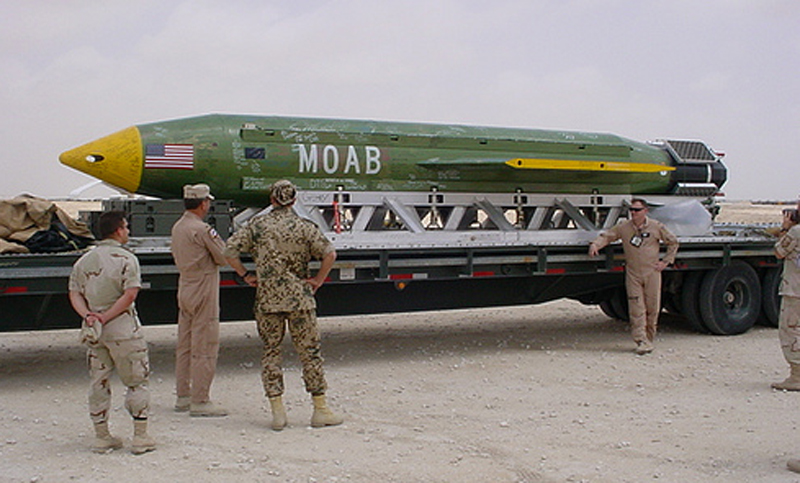 Estados Unidos lanzó la bomba más potente del mundo contra el Estado Islámico en Afganistán