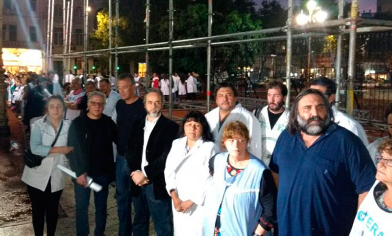 El gobierno porteño autorizó a los gremios a la instalación de la «escuela itinerante» en Plaza Congreso