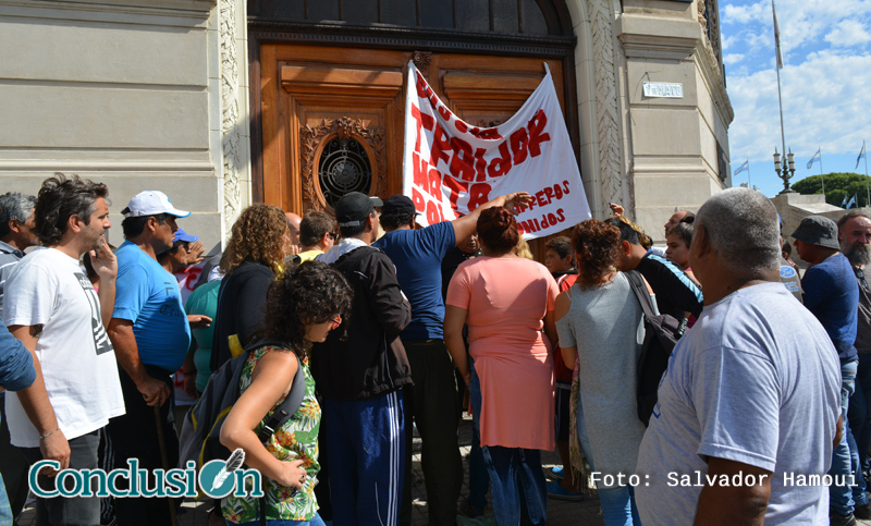 Los concejales estudiarán caso por caso la situación de los carreros