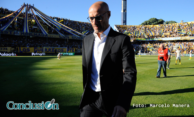 «Los jugadores están contagiando a la gente, que se va contenta»