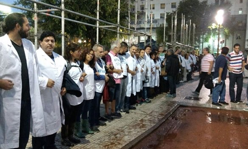 Marcha atrás: el Gobierno porteño ahora habilitará la instalación de la carpa docente