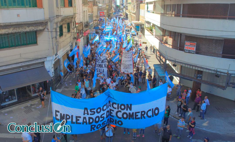 El paro en fotos: Rosario con negocios cerrados y trabajadores movilizados
