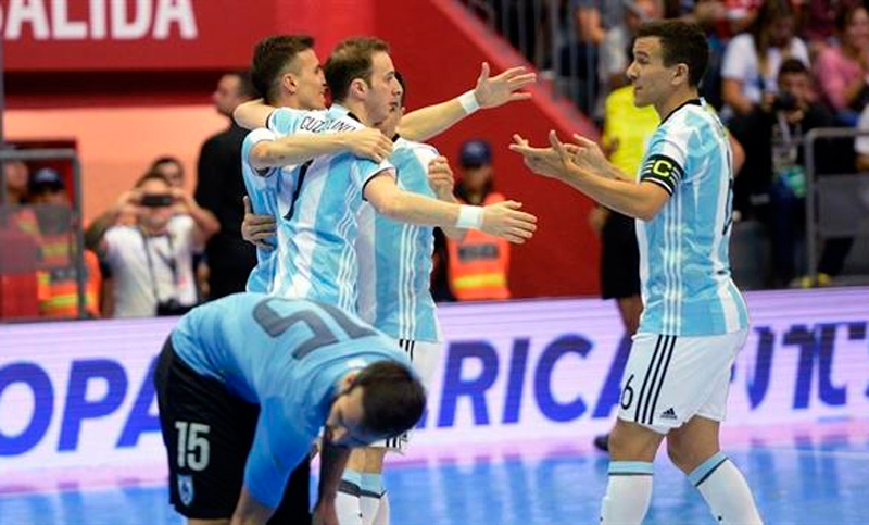 Futsal: Argentina defiende el título de la Copa América ante Brasil