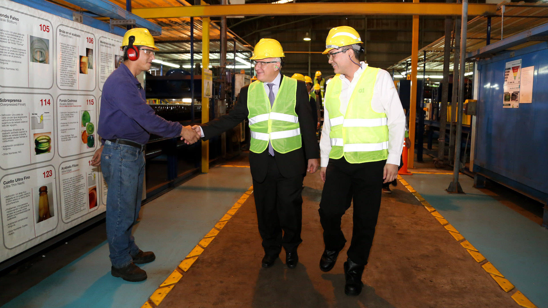 Millonaria inversión de fábrica de vidrio para aumentar la capacidad operativa
