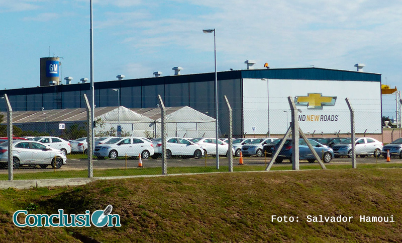 Comi pidió una audiencia con Triaca para tratar las suspensiones en General Motors