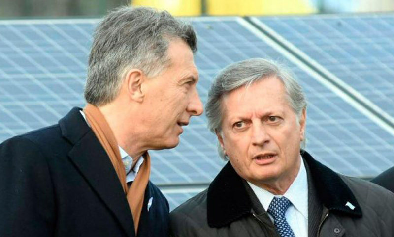 Imputaron a Macri y Aranguren por el aumento del gas del año pasado