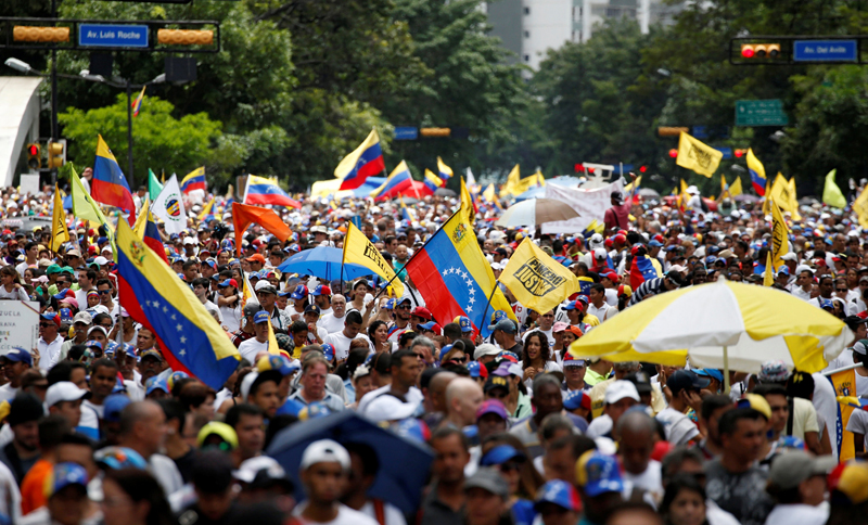 La oposición venezolana llama a una Marcha del Silencio “para que reine la paz”