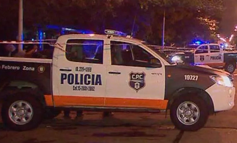 Un hombre degolló a su esposa con un cuchillo de carnicero