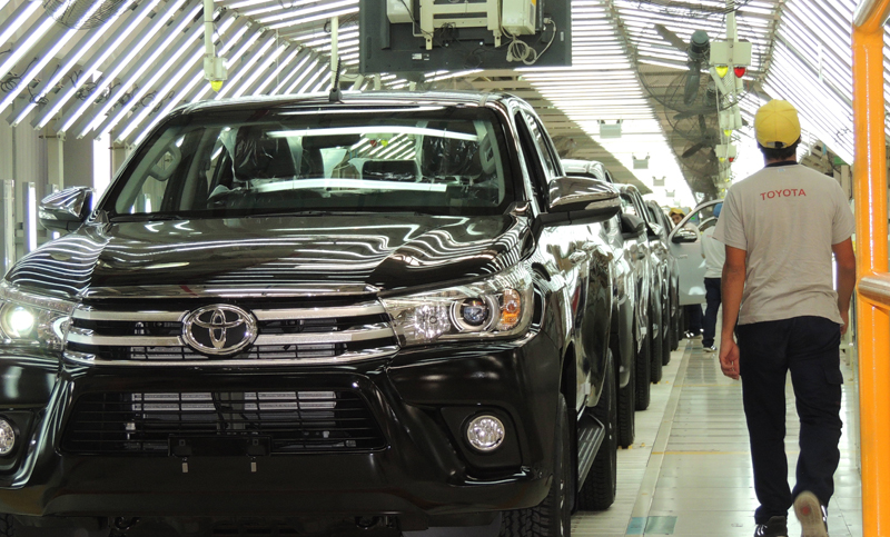 Toyota planea producir un millón de vehículos para 2023 en Zárate