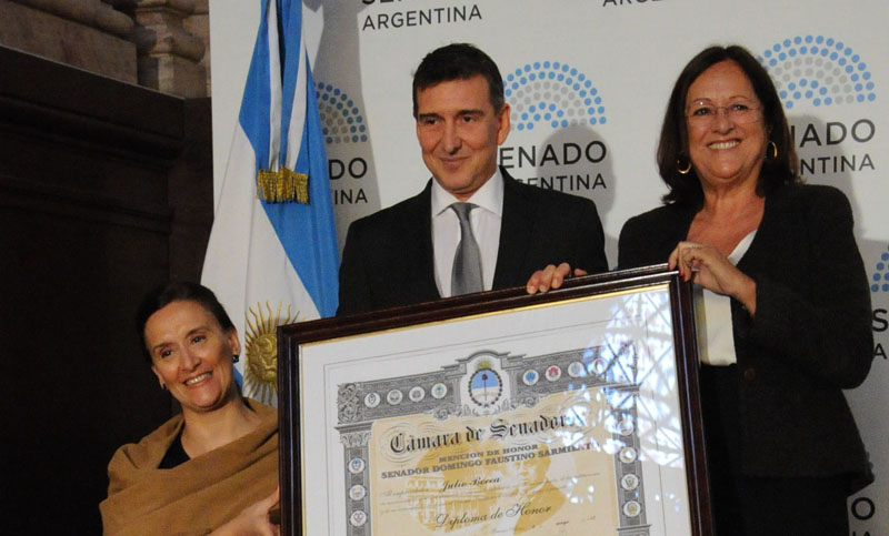 Julio Bocca fue distinguido en el Senado por su trayectoria
