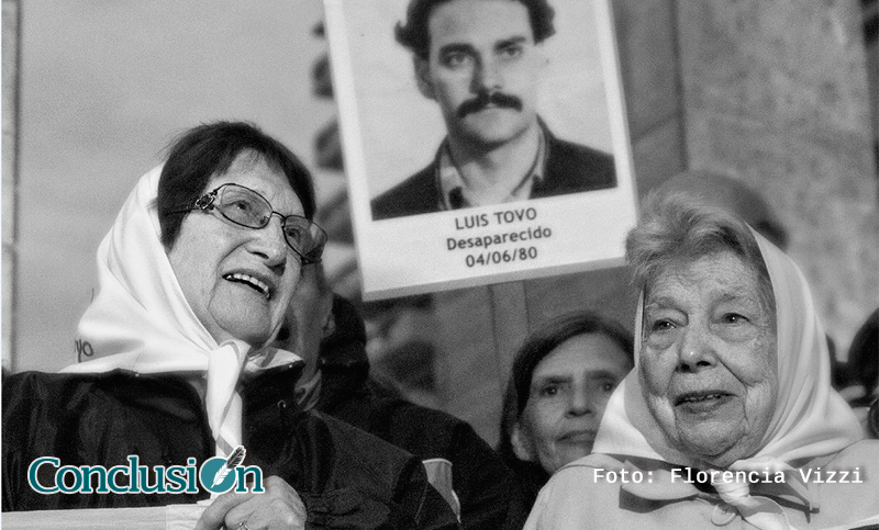 Organismos de DD.HH. marchan en Buenos Aires y en Rosario: “Señores jueces. Nunca Más”