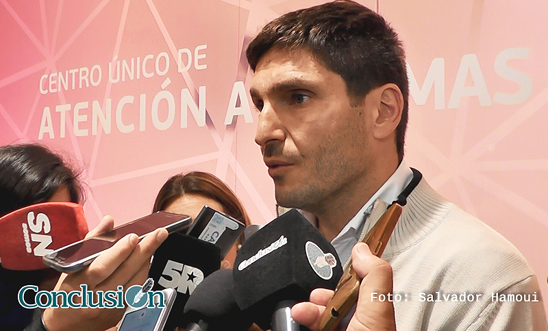 Pullaro aseguró que no se va y cargó contra “operaciones de sectores oscuros”