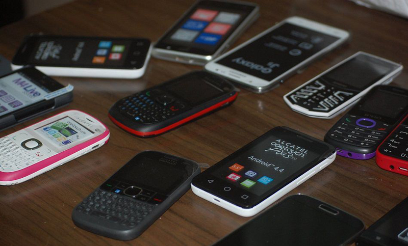 Registro: 17 millones de celulares prepagos podrían ser bloqueados