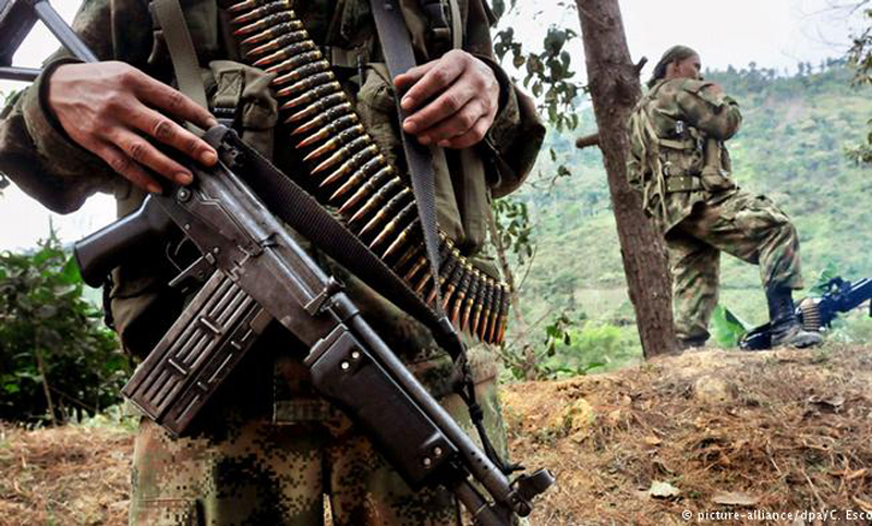 El gobierno colombiano y las Farc amplían el plazo para la entrega de armas