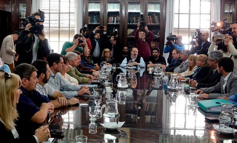 Los docentes bonaerenses rechazaron una nueva oferta salarial