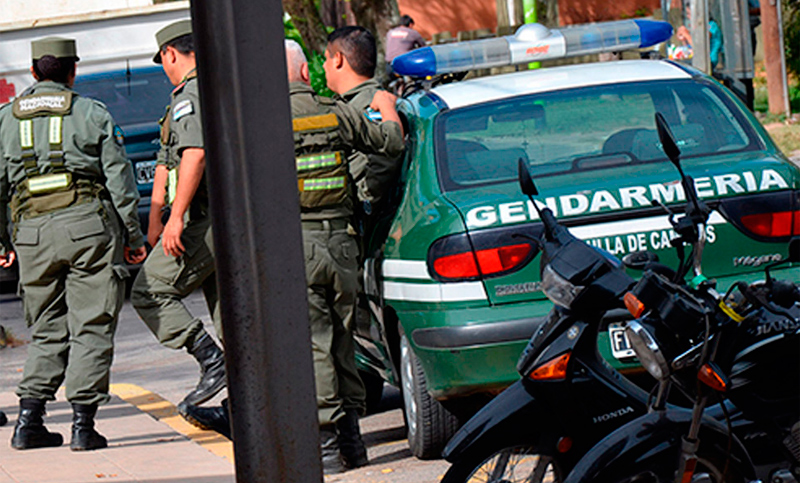 Gendarmería decomisó indumentaria ilegal por $ 4 millones