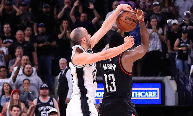 Manu se vistió de ángel guardián para darle el triunfo a los Spurs