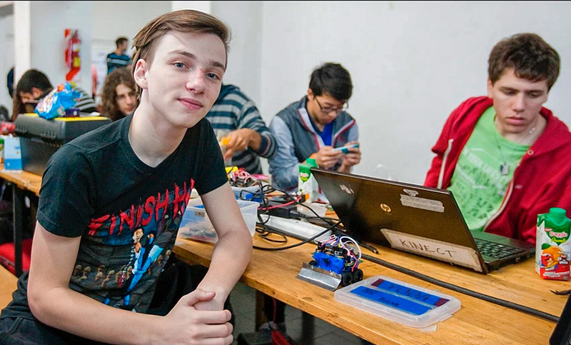 Un joven argentino creó una app que brinda mayor independencia a personas sordas