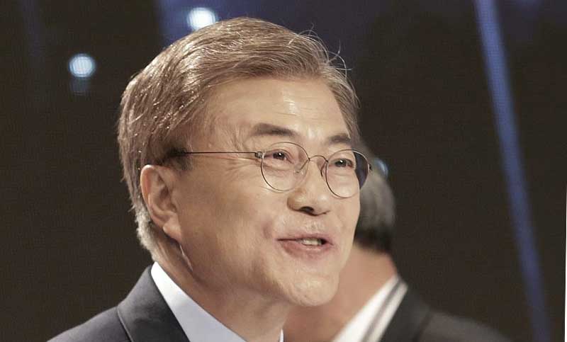 Un luchador de los derechos humanos es el nuevo presidente de Corea del Sur