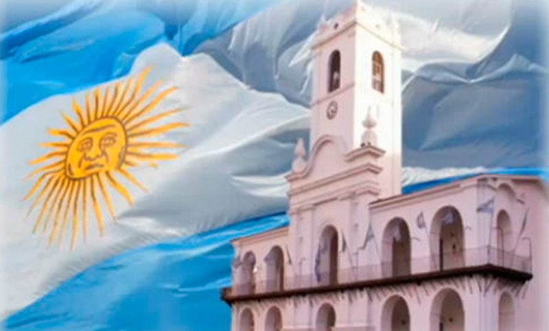 El aniversario de la Revolución de Mayo se conmemora en todo el país