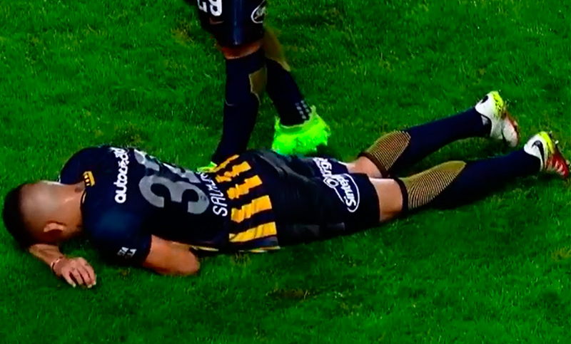 Salazar se lesionó y su presencia en el clásico corre peligro