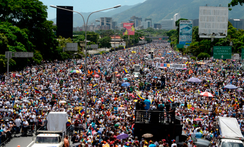 Más de 200.000 personas protestaron contra Maduro en Venezuela