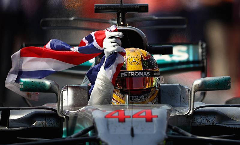 Hamilton ganó el Gran Premio de Canadá y quedó cerca del liderazgo