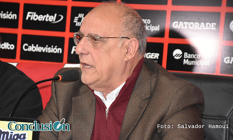 Newell’s sigue buscando técnico y se suma un nombre de peso