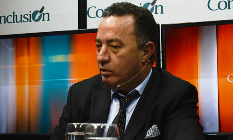 «Quieren ir a juicio rápido para colgarse de una sentencia antes de las elecciones»