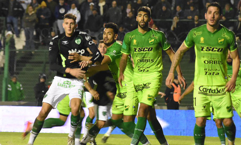 Sarmiento ganó y Defensa no pudo superar a Central en la tabla