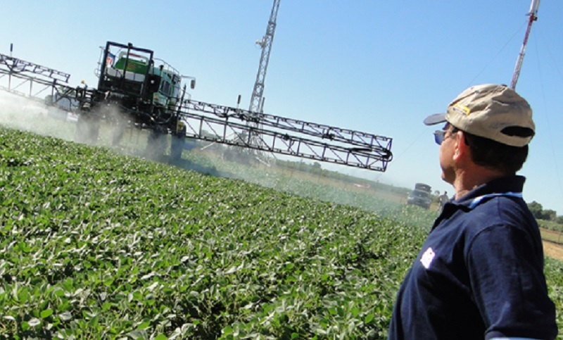 Buscan controlar la aplicación de agroquímicos en Santa Fe