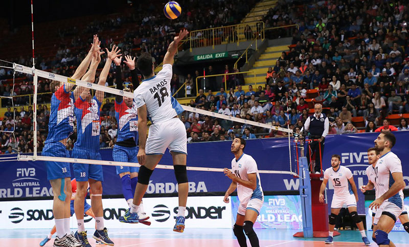Liga Mundial de Vóleibol: Argentina dio pelea pero no pudo con Serbia