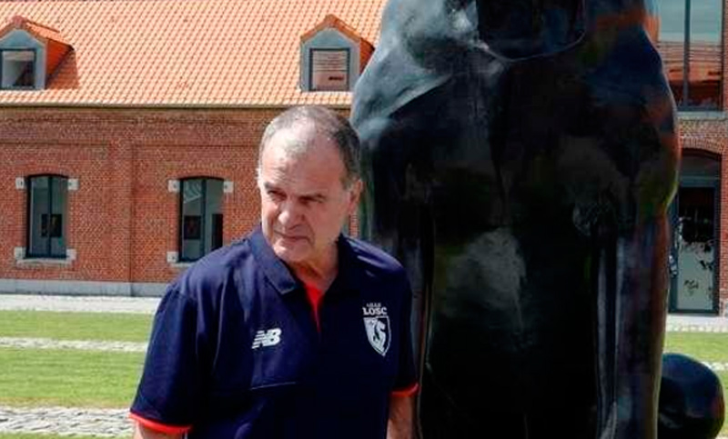 Bielsa, ausente de su primer entrenamiento con el Lille